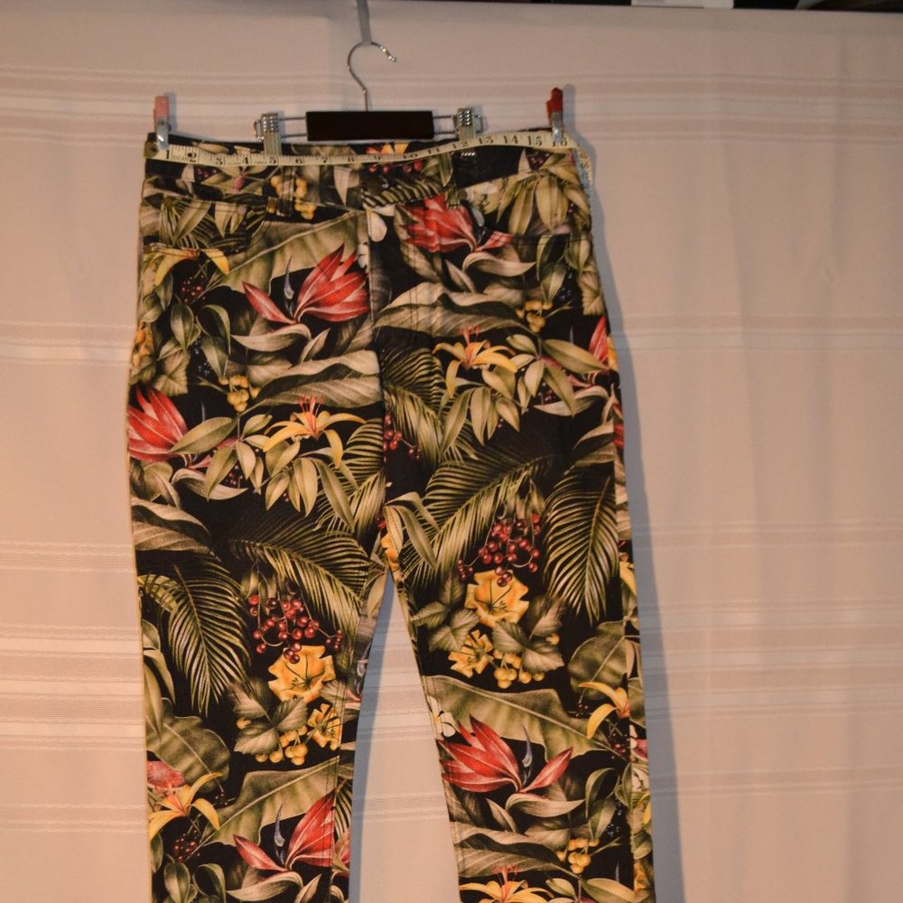 AMI Floral Jean